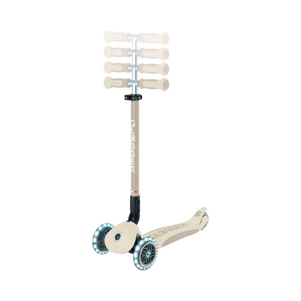Globber Go Deluxe LIGHTS ECOLOGIC 360° детский самокат, 3-in-1, в 4 цветах