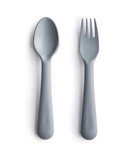 Frigg Mushie Fork & Spoon Cloud силиконовый набор приборов 6 месяцев
