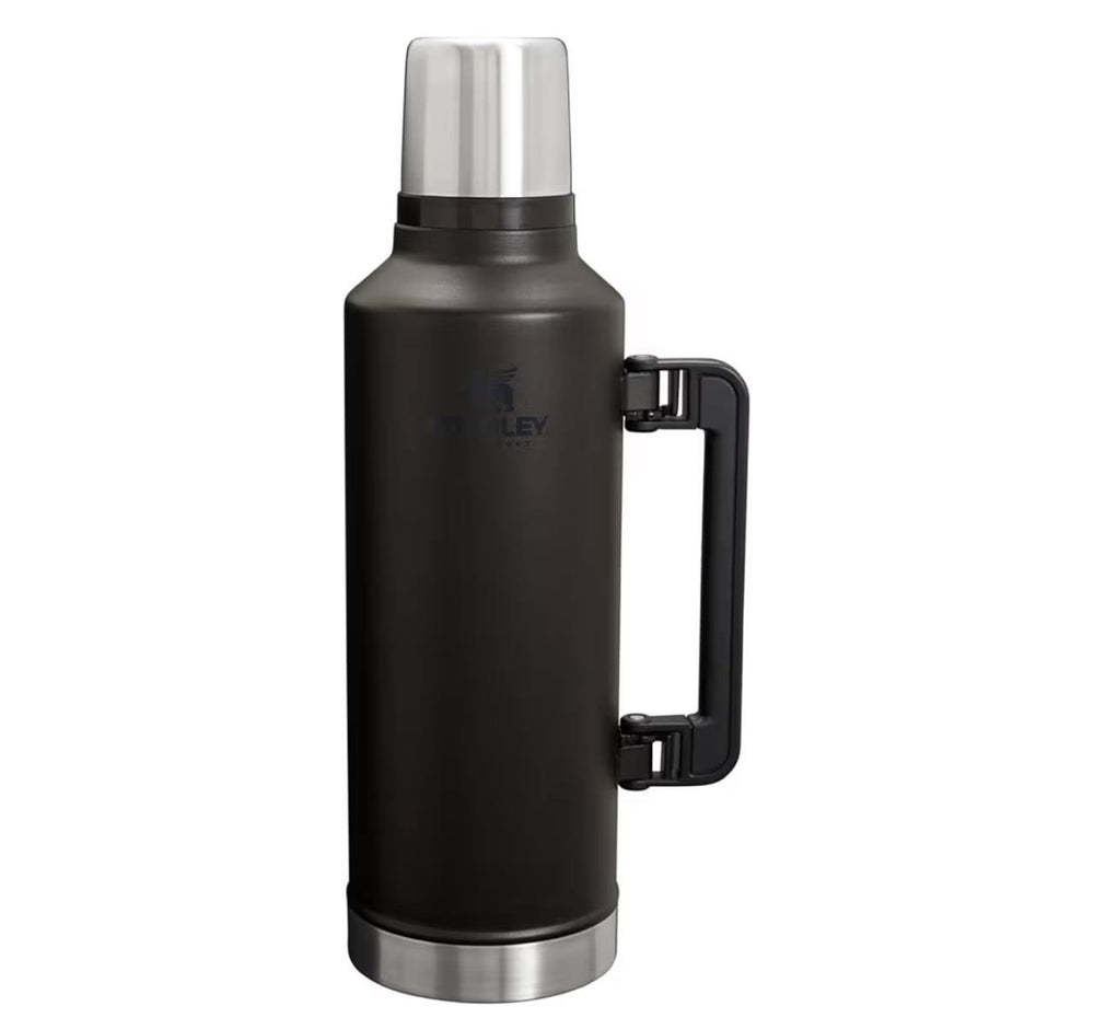 Termos Stanley Classic Legendary 2.3 l issiq va sovuq ichimliklar uchun