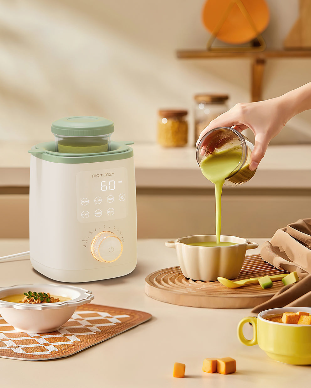 Подогреватель для бутылочек Momcozy MW02 Nutri Smart