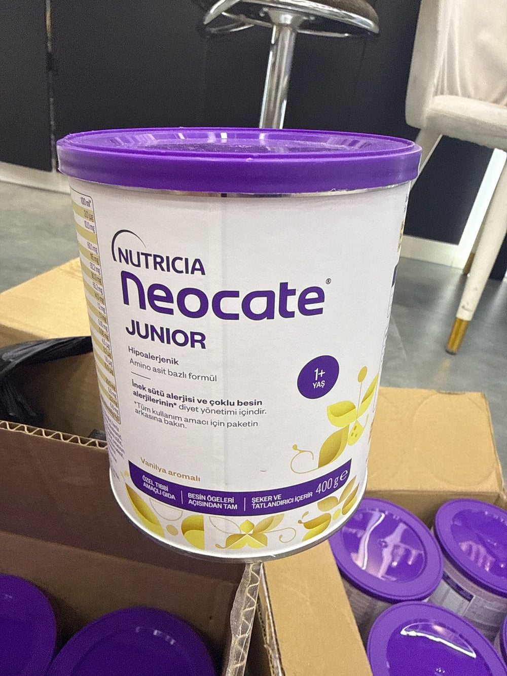 Смесь Neocate Junior на основе аминокислот, 400 г, с 1 года