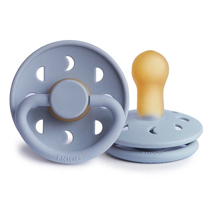 Пустышка FRIGG Moon Phase латекс Powder blue 6-18 месяцев