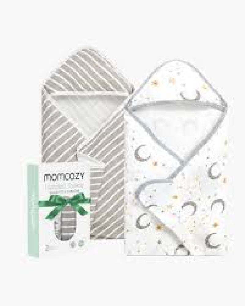 Kapshonli sochiqlar to'plami Momcozy Starry Sky chaqaloqlar uchun, 2 dona